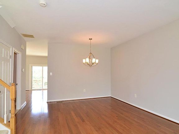 5th image of 13194 Dashco Way