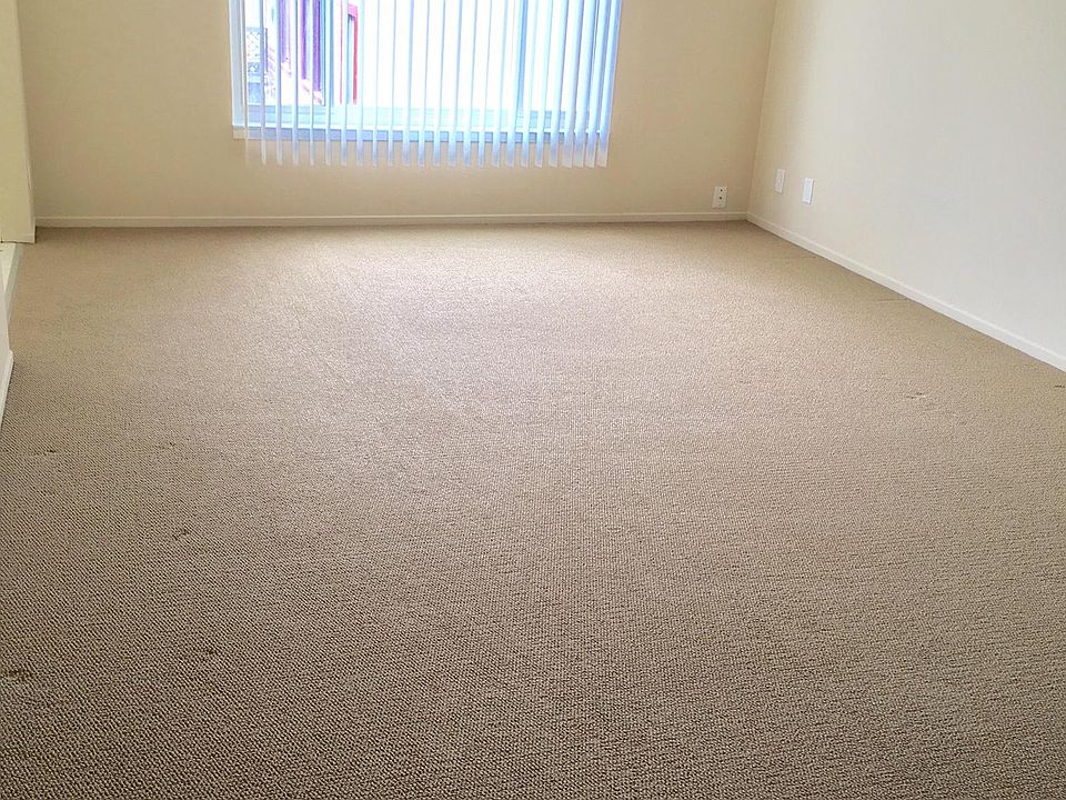 1st image of 185 Sickles Ave APT 4