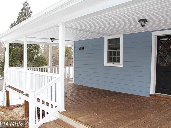 5th image of 22 Bell Ln