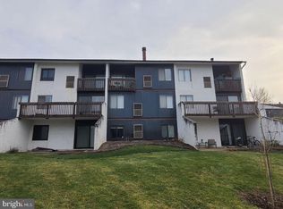 806 Stratford Dr APT 32, State College, PA 16801