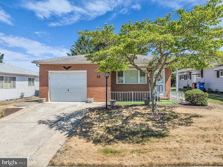 1st image of 35 Puerto Vallarta St