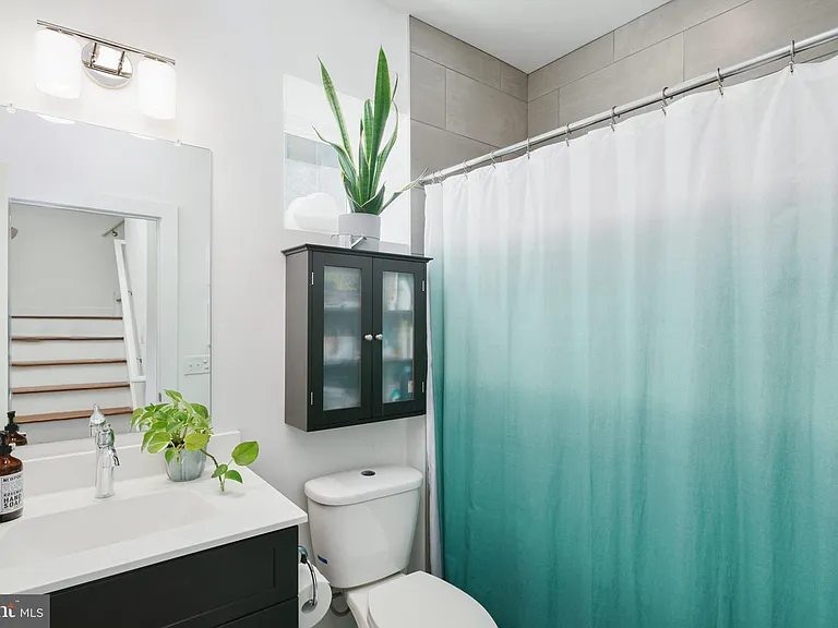 159 E Allen St #1 — Photo 28