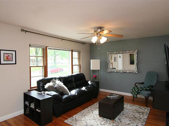 4th image of 8549 Palmetto Dr