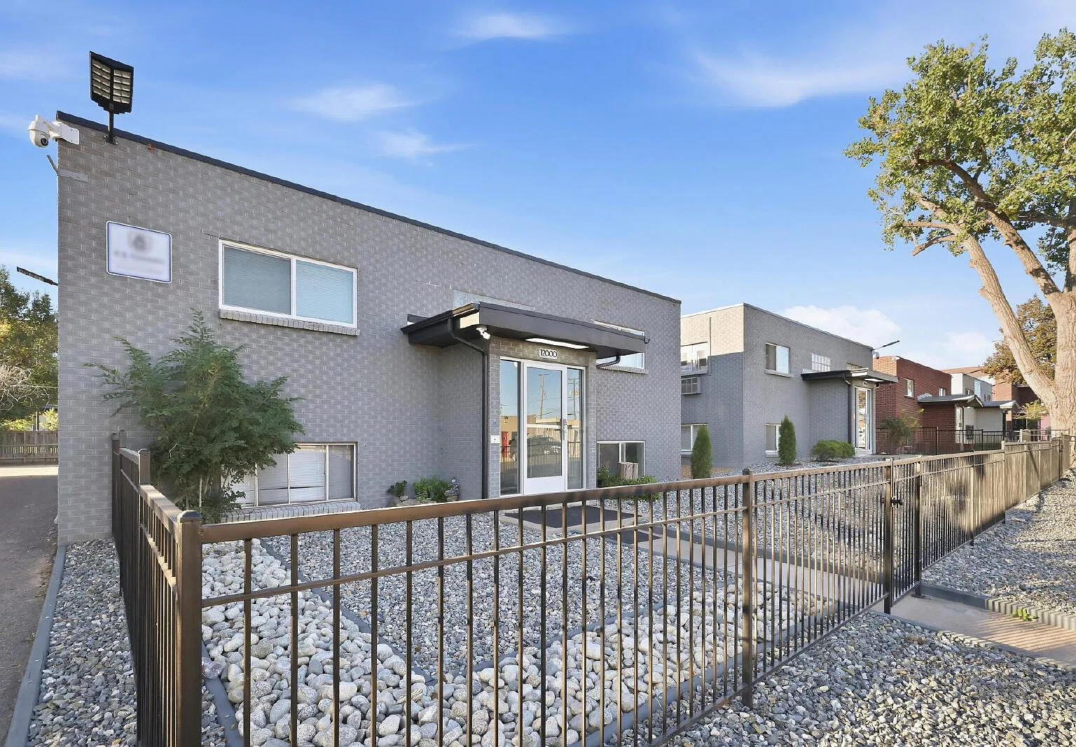 1 bed, 1.0 bath, 550 sqft, $1,250 — Photo 2