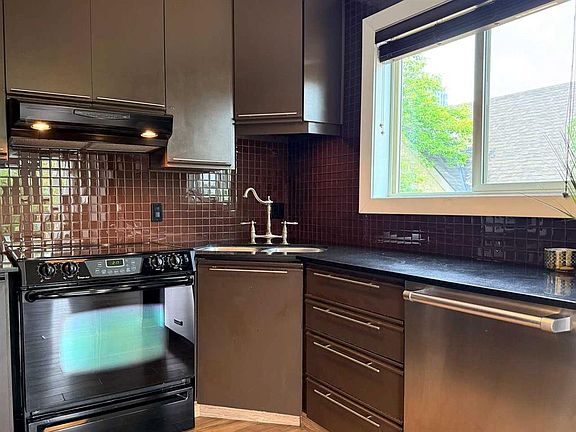 5th image of 808 S Royal Ave SW #314