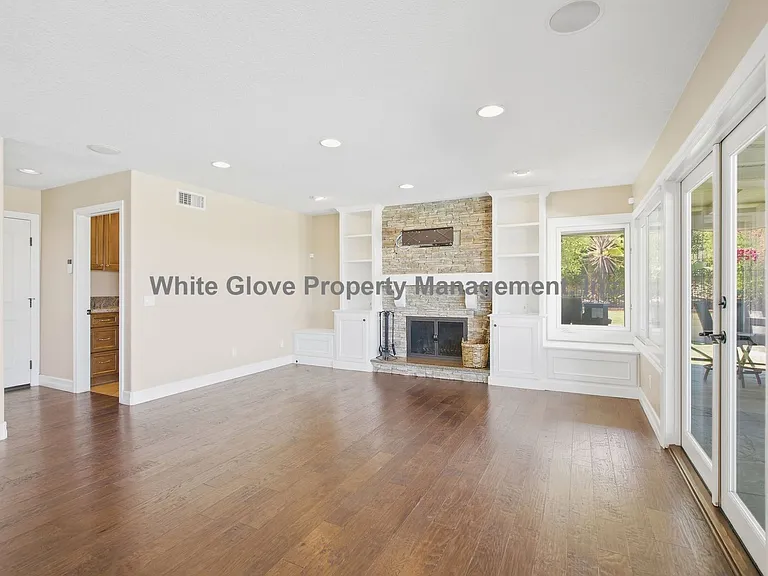 2704 N Vista Heights Ave — Photo 6