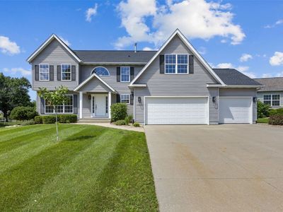7603 Hampshire Dr NE, Cedar Rapids, IA, 52402