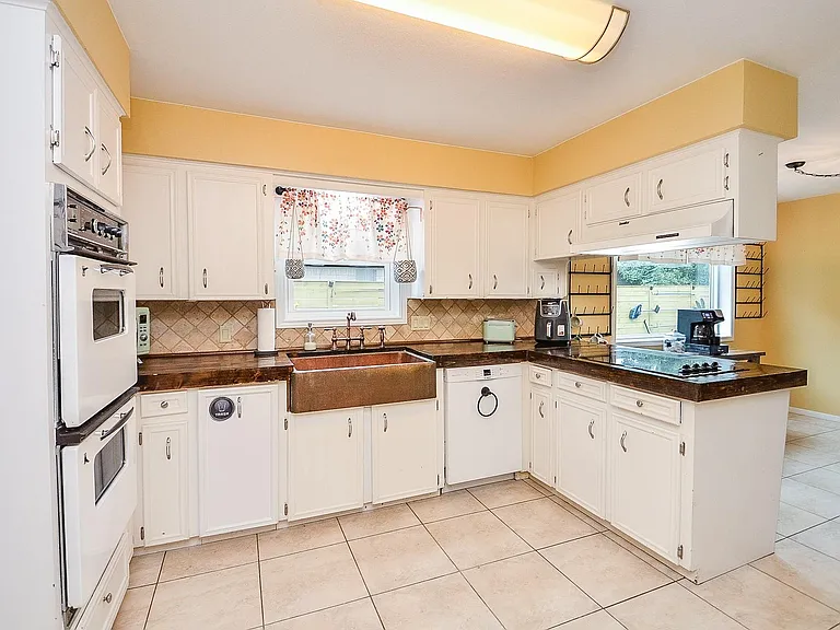 2106 Glenn Lakes Ln — Photo 14