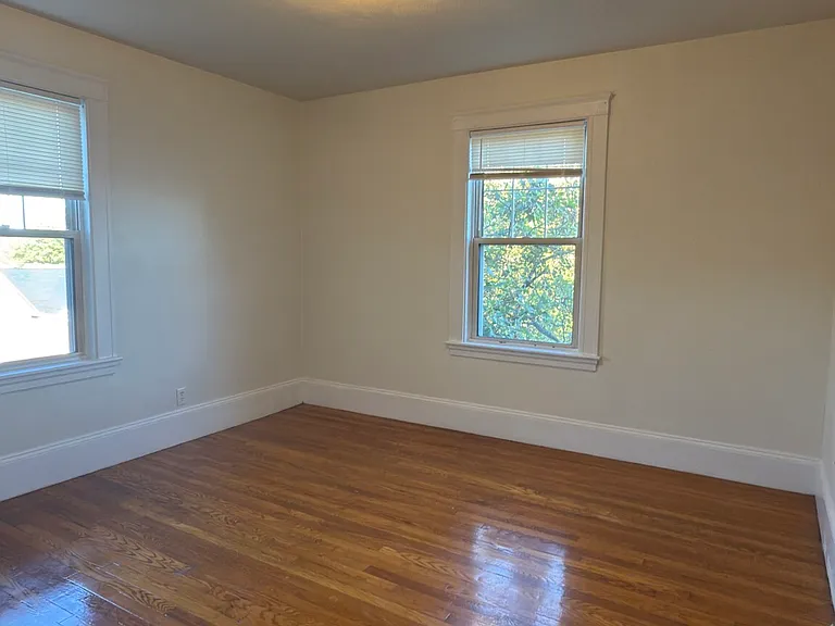 155 Summer St #11R — Photo 7