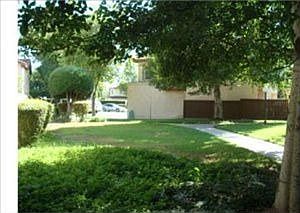 1st image of 3221 Vineland Ave APT 6