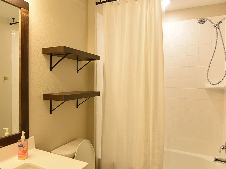 5914 Galveston Rd — Photo 11