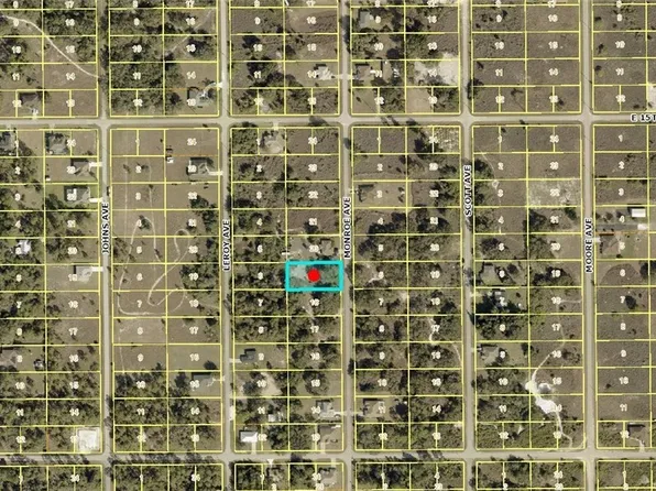 1413 Monroe Ave, Lehigh Acres, FL 33972