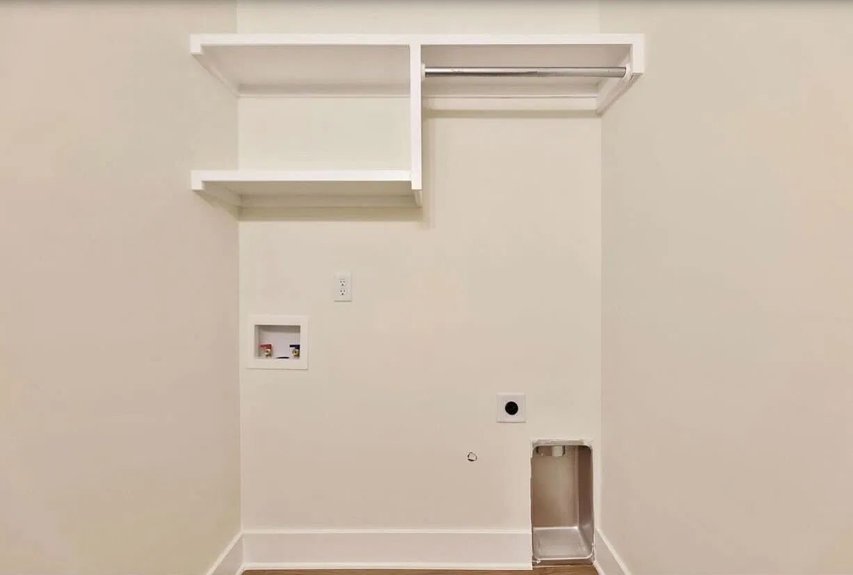 17003 W Kashmir St — Photo 4