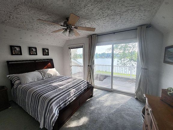 2nd image of 6636 Peninsula Way
