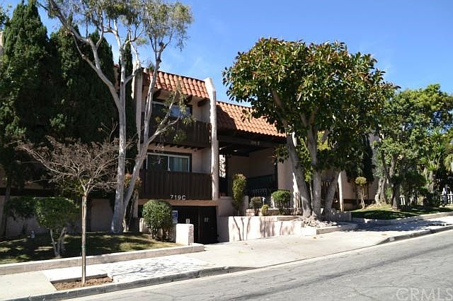 1st image of 719 N Eucalyptus Ave #28