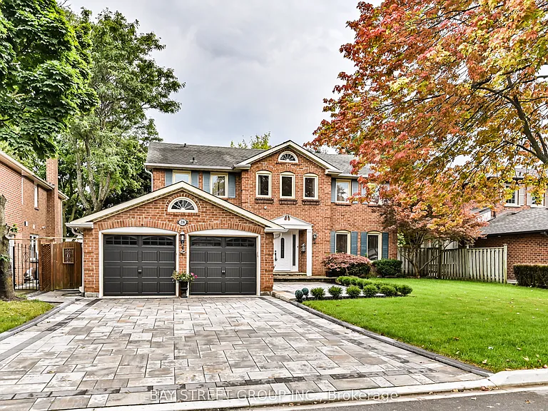 28 Delhi Cres — Photo 1