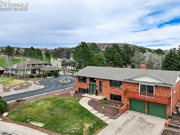 2nd image of 2832 Country Club Cir