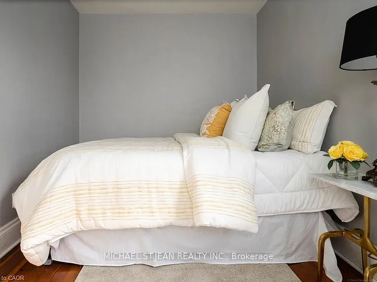 638 Concession St #2 — Photo 17