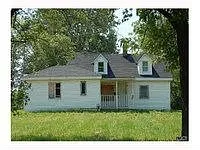 1451 Moler Rd photo 1