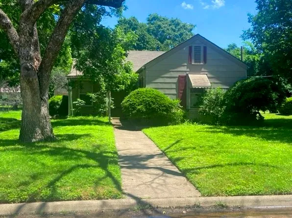 728 Northwood Rd, Fort Worth, TX 76107