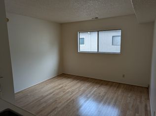 7439 Woodman Ave, Van Nuys, CA 91405