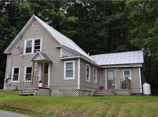 14 Bible Hill Rd, Wells River, VT 05081