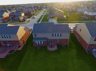 49212 Gracechurch Rd, Macomb, MI 48044