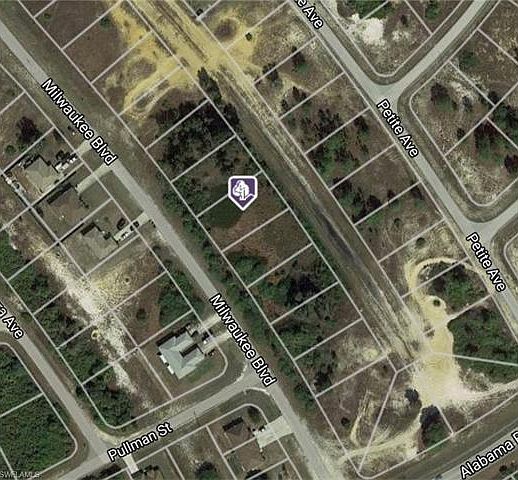 1st image of 89 Milwaukee Blvd