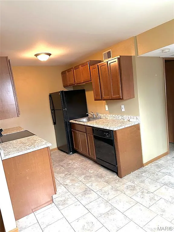 1 bed, 1.0 bath, 620 sqft, $895 — Photo 3