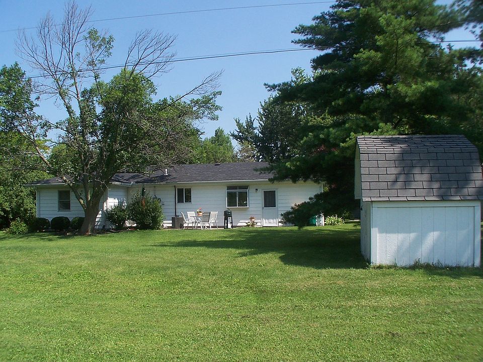 2nd image of 303 Valerie Ave
