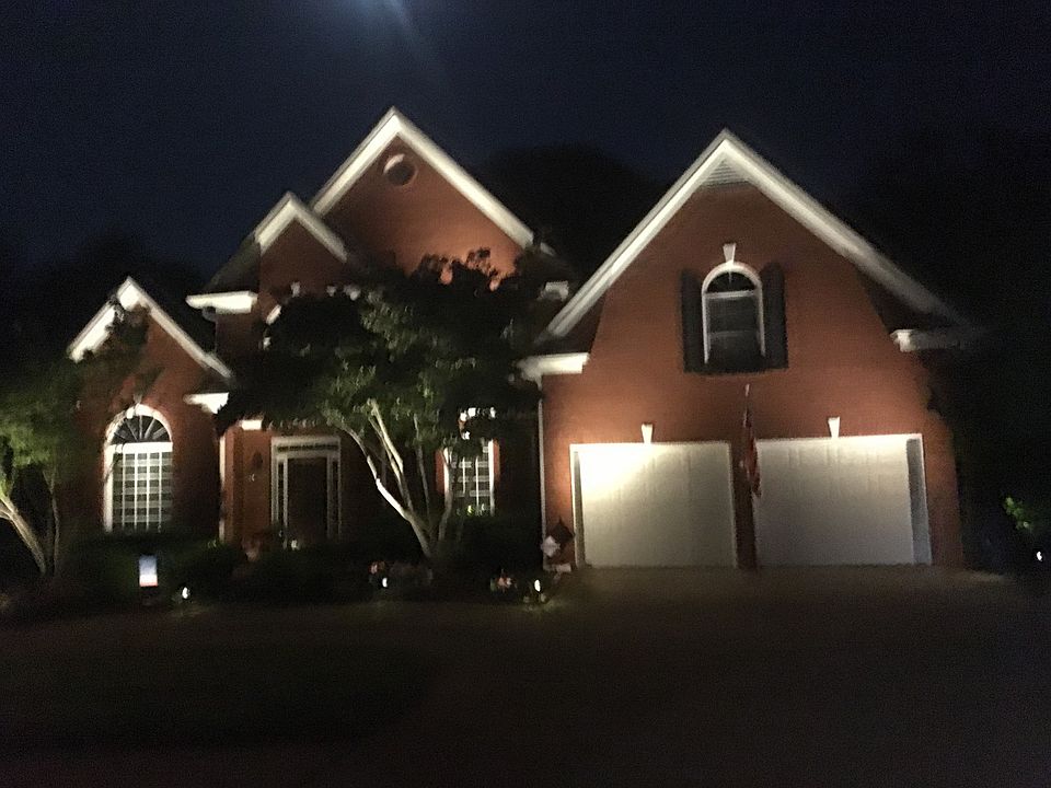Outside Acent lights-2017