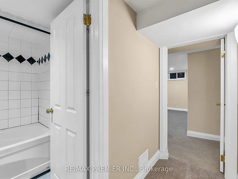 5 Killarney Rd #LOWER LEVEL — Photo 6