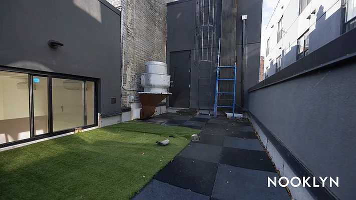 Rented by Nooklyn NYC LLC | media 30