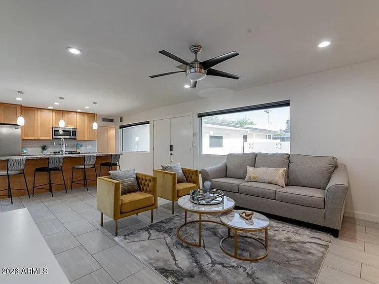 3302 E Turquoise Ave — Photo 12