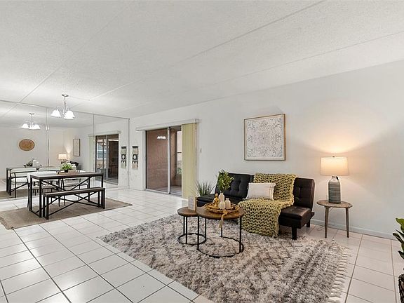 4th image of 4702 CHRISTA COURT #345