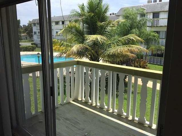 1st image of 15225 NE 6th Ave APT B203