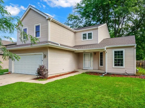 1708 N Donovan St, McHenry, IL 60050