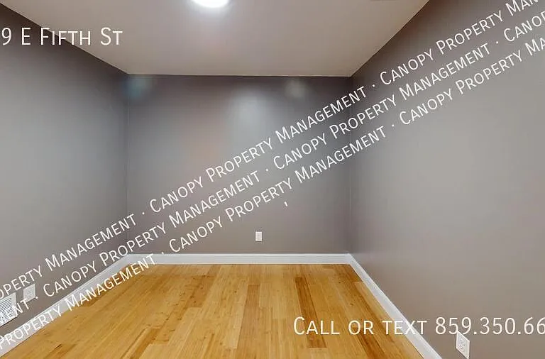 419 E 5th St — Photo 10