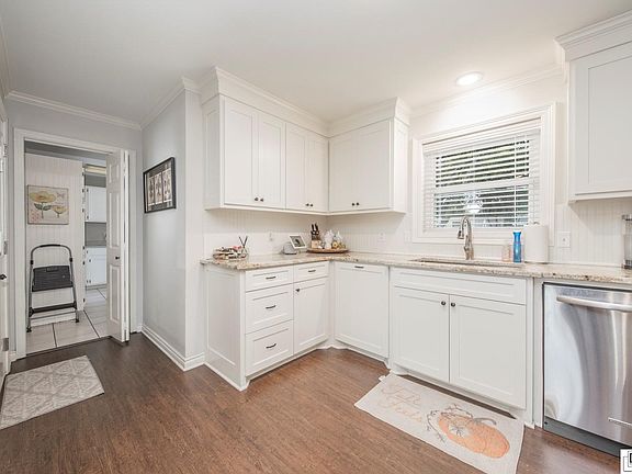 5th image of 2603 Chatwood Dr