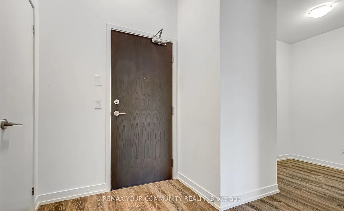 Building Photo - 200 Sackville St #1309