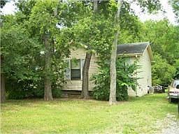 2nd image of 301 Duling Ave