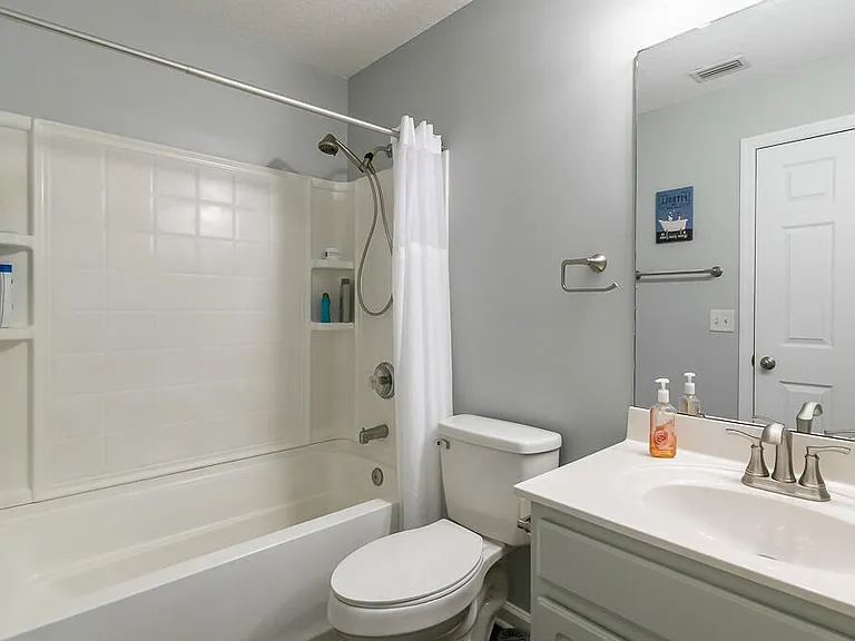1468 Pitney Cir — Photo 5