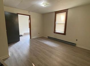 96 Elm St, Pittsfield, MA 01201