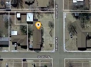 1828 Avenue K, Tahoka, TX 79373