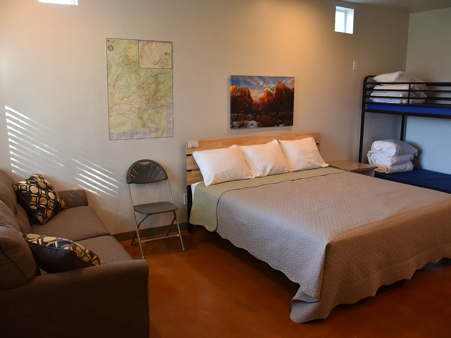 Studio, 320 sqft, $800 — Photo 3