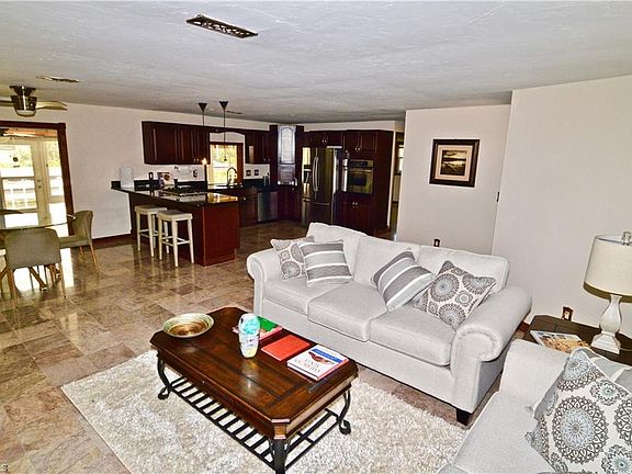4th image of 4345 S Canal Cir