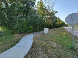 125 S Delany Rd, Gurnee, IL 60031