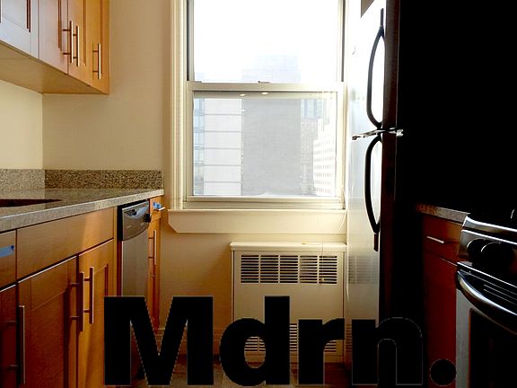 2nd image of 200 Schermerhorn St APT 614