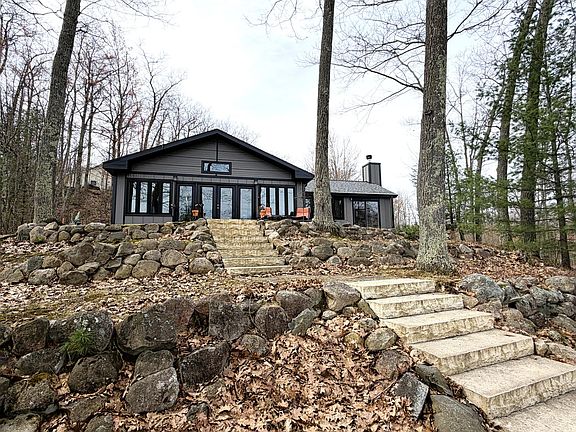 3rd image of 2808 High Peak Rd
