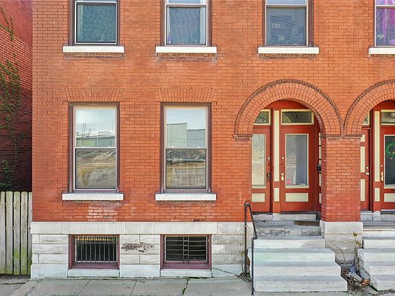 4th image of 4320 Chouteau Ave